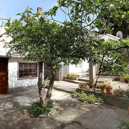 Toncika Apartment Trogir