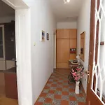Toncika شقة *